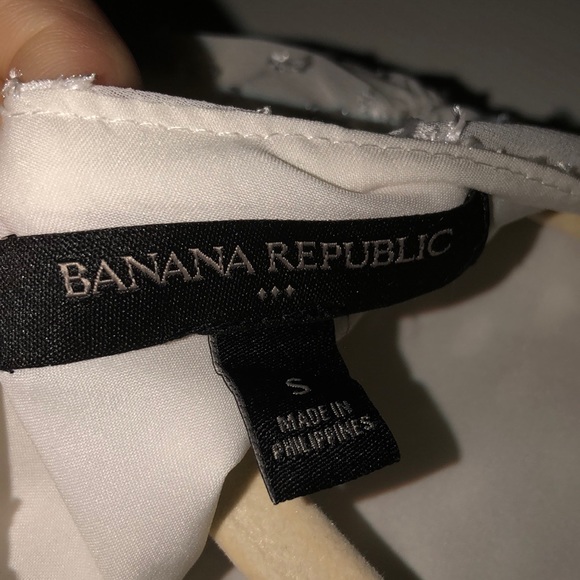 Banana republic white top - Picture 4 of 4